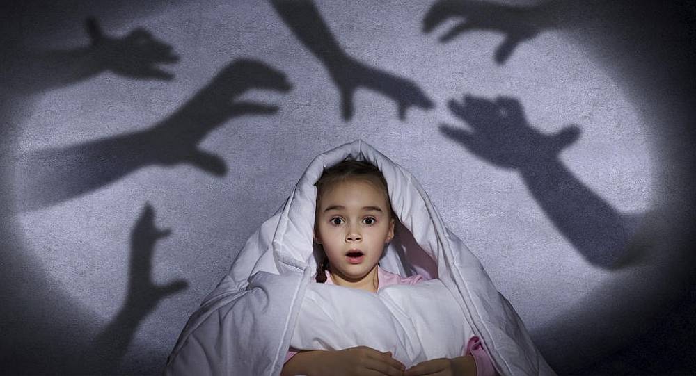 Дети боятся темноты