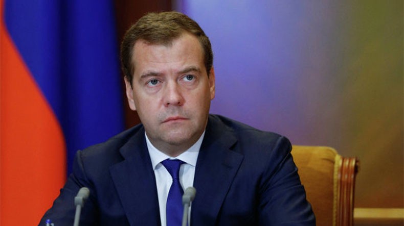Медведев одобрил инициативу Mail.ru Group по созданию платформы для школ