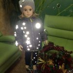 Для чего нужны световозвращатели на детской одежде
