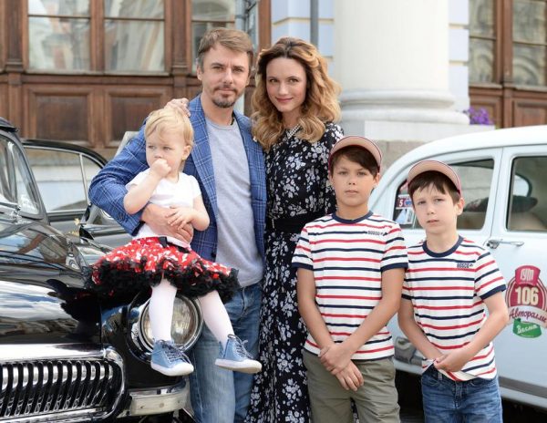 Игорь Петренко с сыновьями