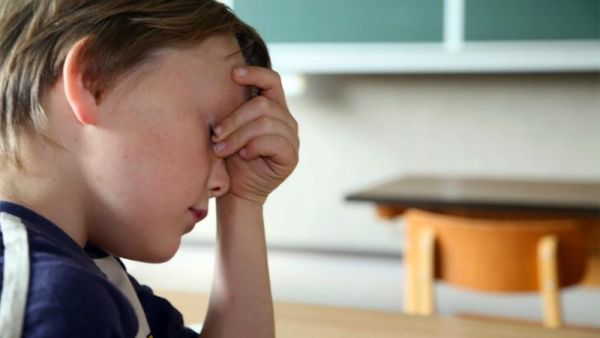 Как помочь ребенку преодолеть стресс из-за школы: практические советы
