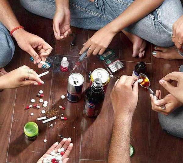 Наркомания среди подростков