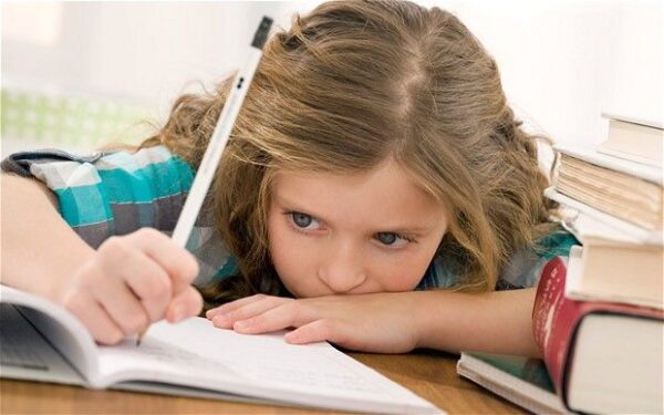 5 серьёзных причин, почему школьники не хотят выполнять домашние задания и что делать