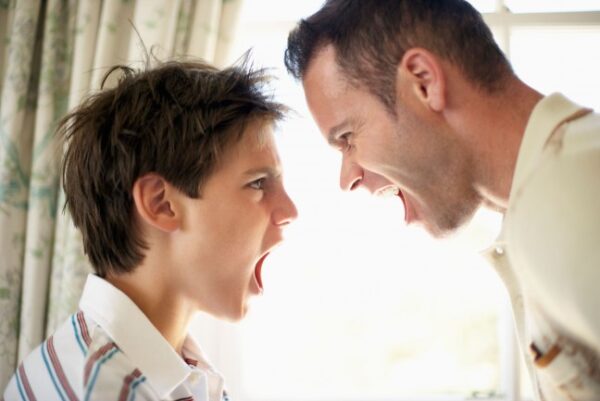 «Больше не люблю его», - отец объяснил, почему готов отдать сына в приют