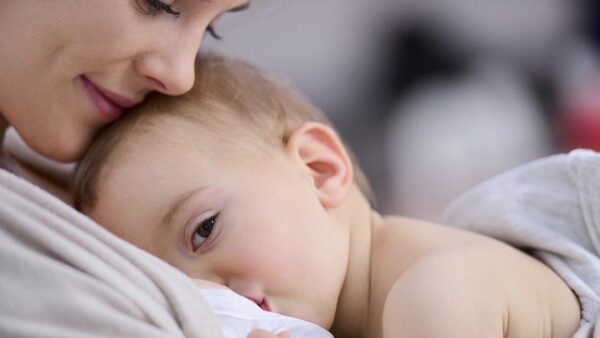 Между самоотречением и любовью к себе: изменившееся чувство тела после рождения - история одной мамы