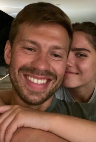 Мария с 17 лет встречается с футболистом Федром Смоловым