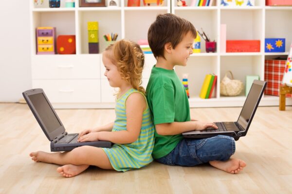 Опасности, которые подстерегают детей в Интернете - как родителям защитить ребенка