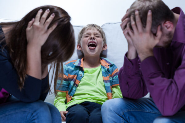 Как разговаривать с непослушным ребенком