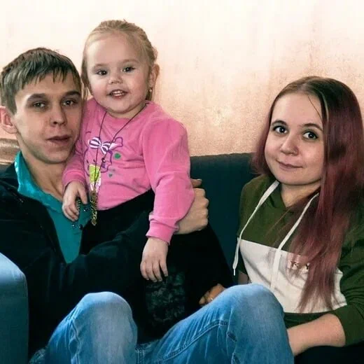 Судьба самой маленькой мамы России, которая водила дочь на поводке - врачи снова ставят ей неутешительный диагноз
