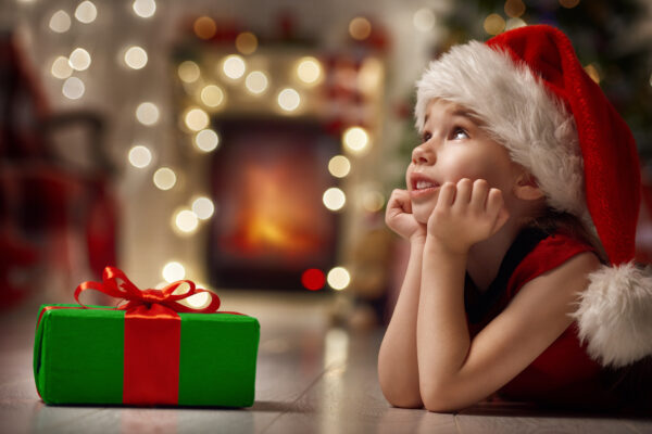 Хитроумные идеи забавных и практичных подарков для ребенка на Новый год