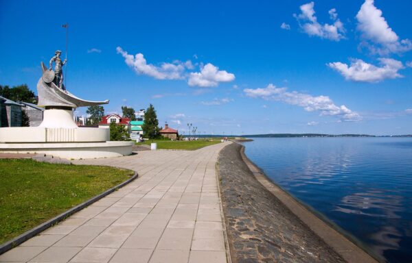 Переезжаем в Карелию: недвижимость на берегу Онежского озера