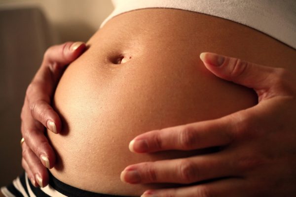 Перепутали пациенток:  в чешской больнице врачи случайно прервали беременность не той женщине