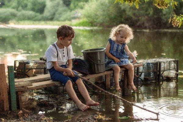 Ученые доказали, что частое нахождение ребенка у водоемов формирует в нем бережное отношение к природе