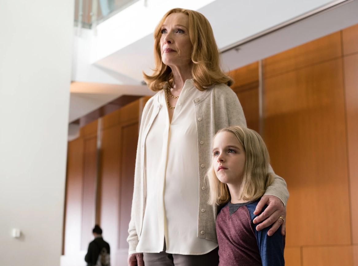 Мамы из кино: почему идеальных семей не бывает и как не стать деспотичной Лавоной