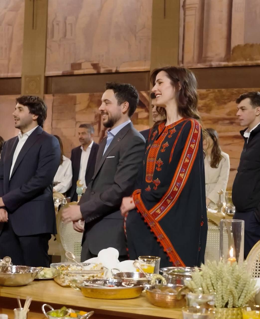 Принц Хусейн и принцесса РаджваИсточник: соцсети