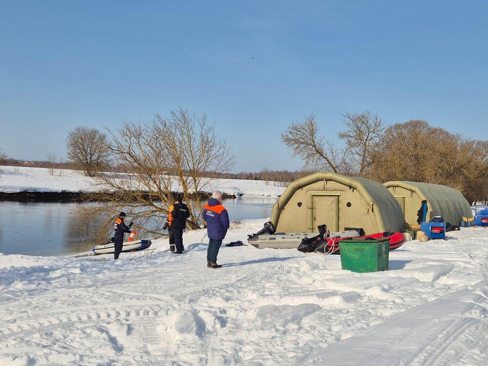 Когда каждый час на счету: 9-летнюю Сашу нашли в 300 метрах от дома, а 12-летний Паша погиб от руки знакомого