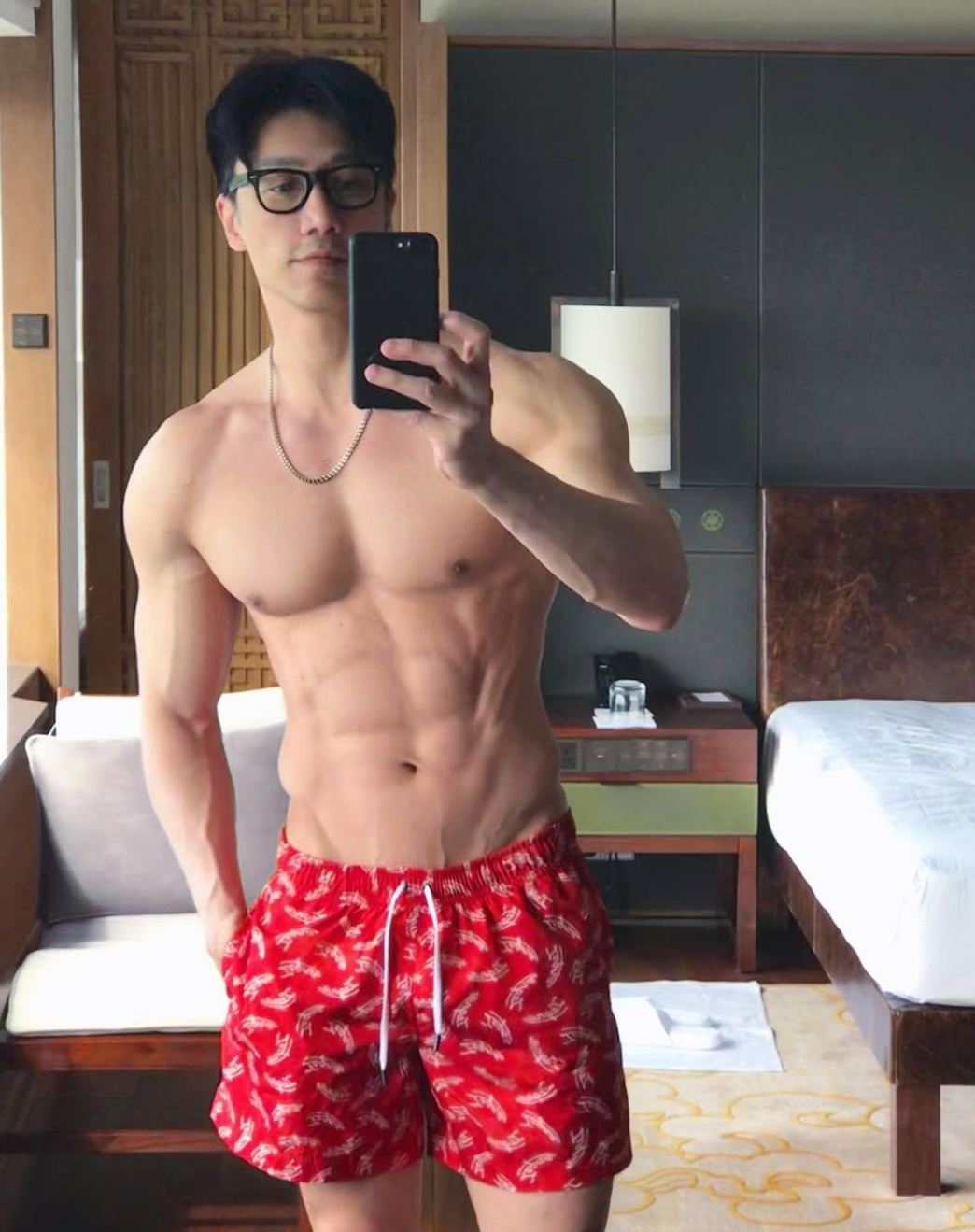 Минималистичный уход за собой Чуандо Тана.