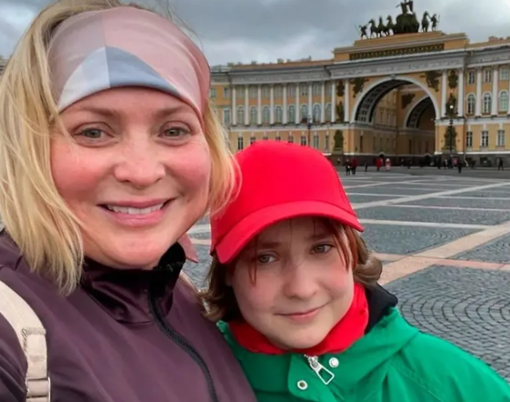 Светлана Пермякова и её дочь Варвара.