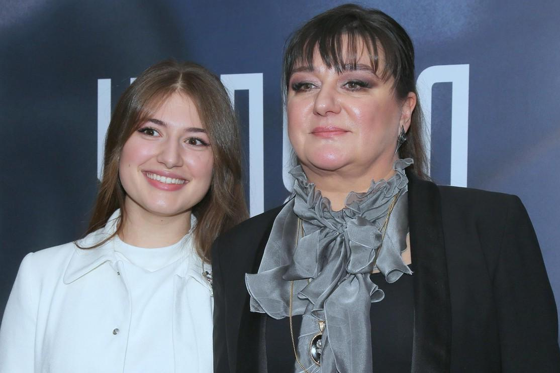 Мария Мельникова и Анастасия Мельникова: две поколения актрис.