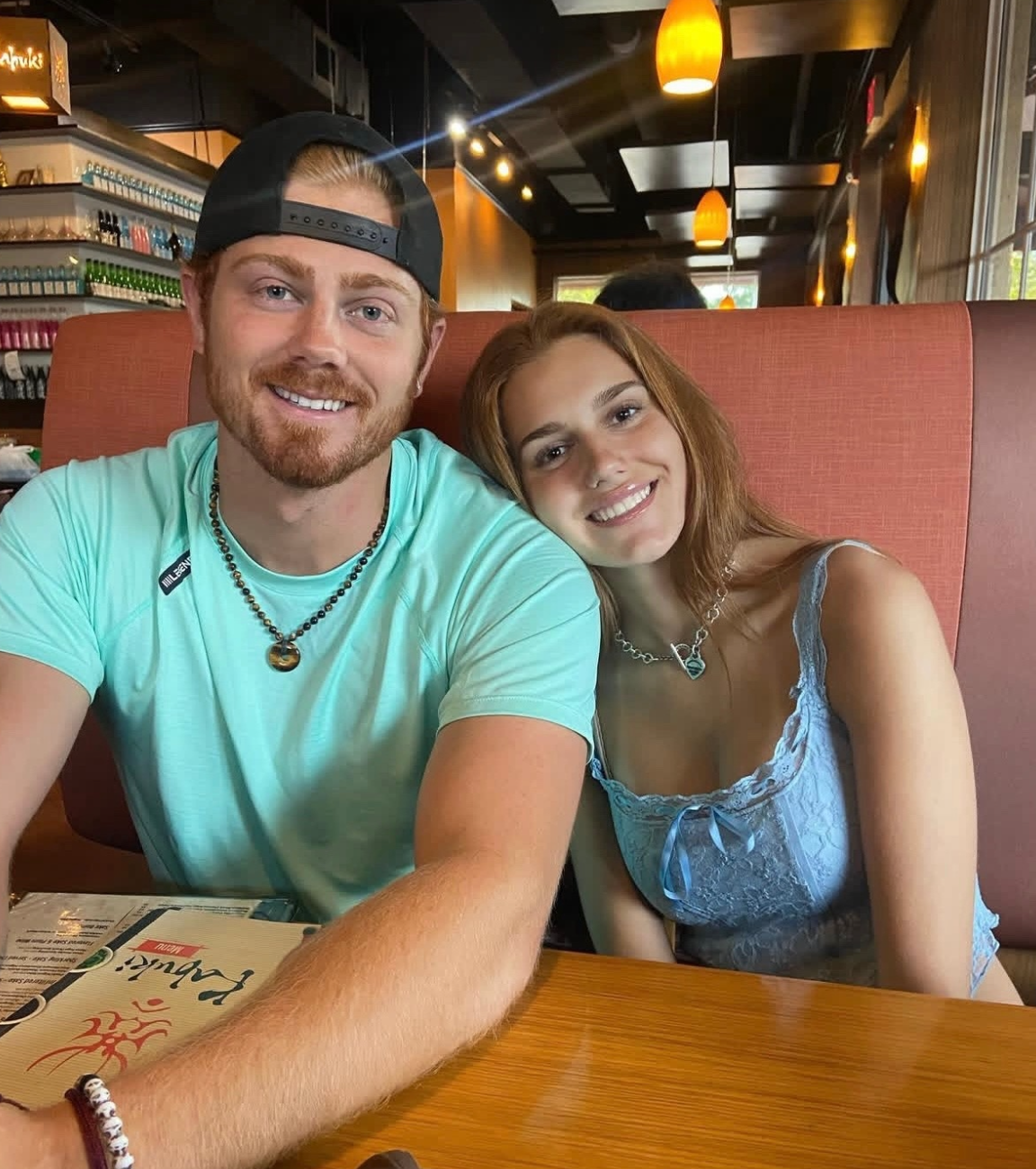 Сын Джесси и дочь Алана: продолжение истории Майкла Бергина.