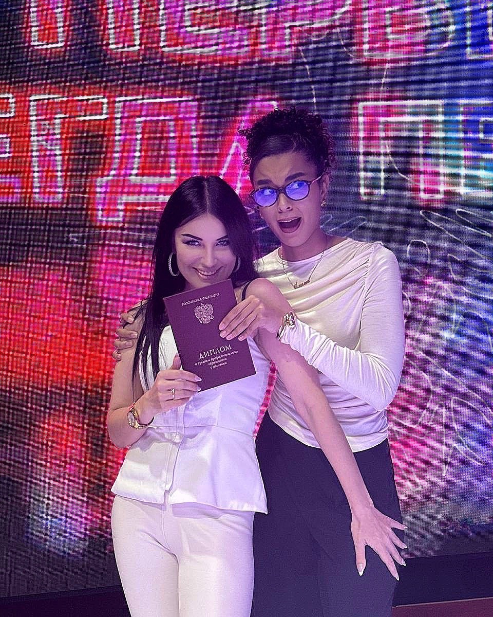 Пьер Нарцисс: артист, чья музыка продолжает жить в сердцах.