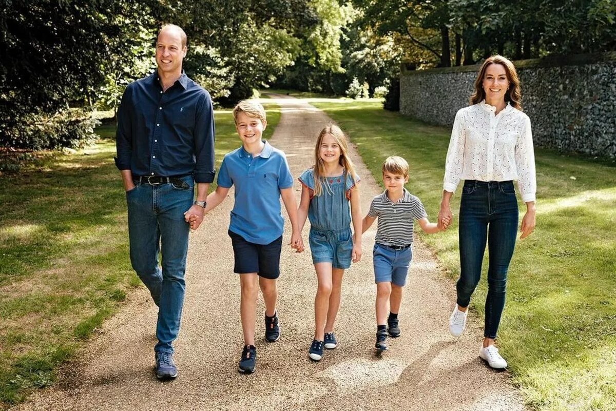 У принца Уильяма и Кейт Миддлтон трое детей, каждый из которых находится под пристальным вниманием публики.