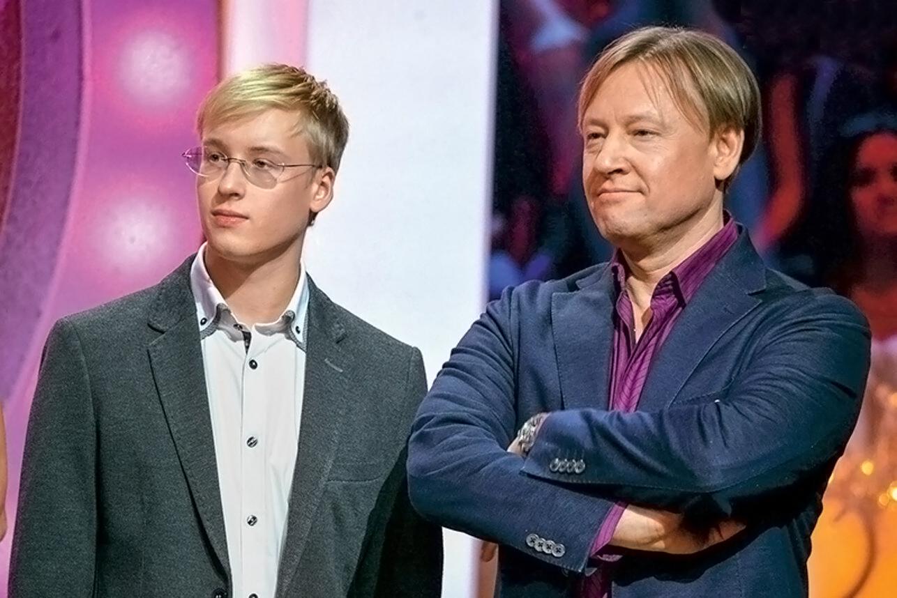 Дмитрий Харатьян на программе «Угадай мелодию».