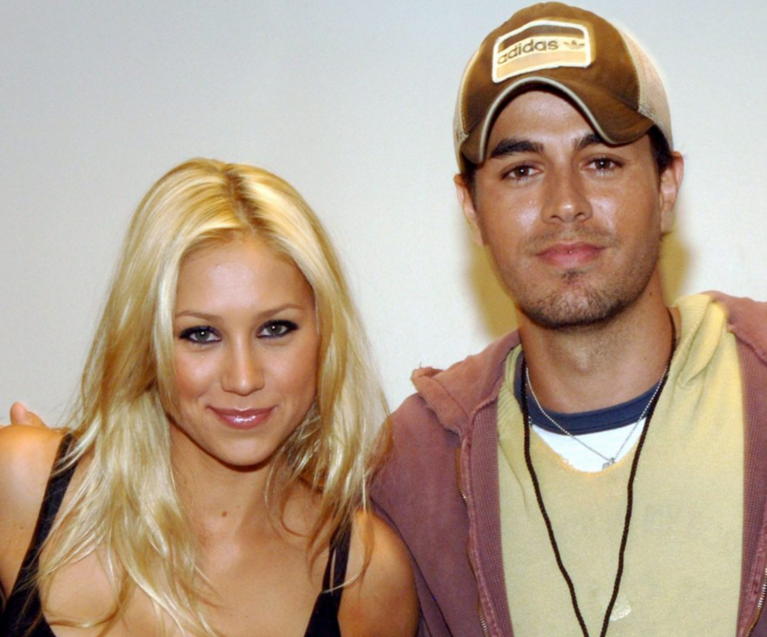 Вместе уже четверть века: их история началась на съёмках клипа.