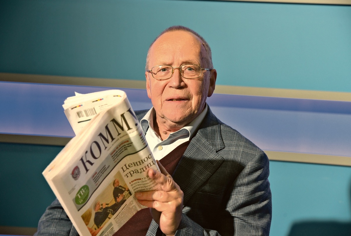 Дочери Анастасия и Ксения, выросшие вдали от отца, но сохранившие с ним связь.