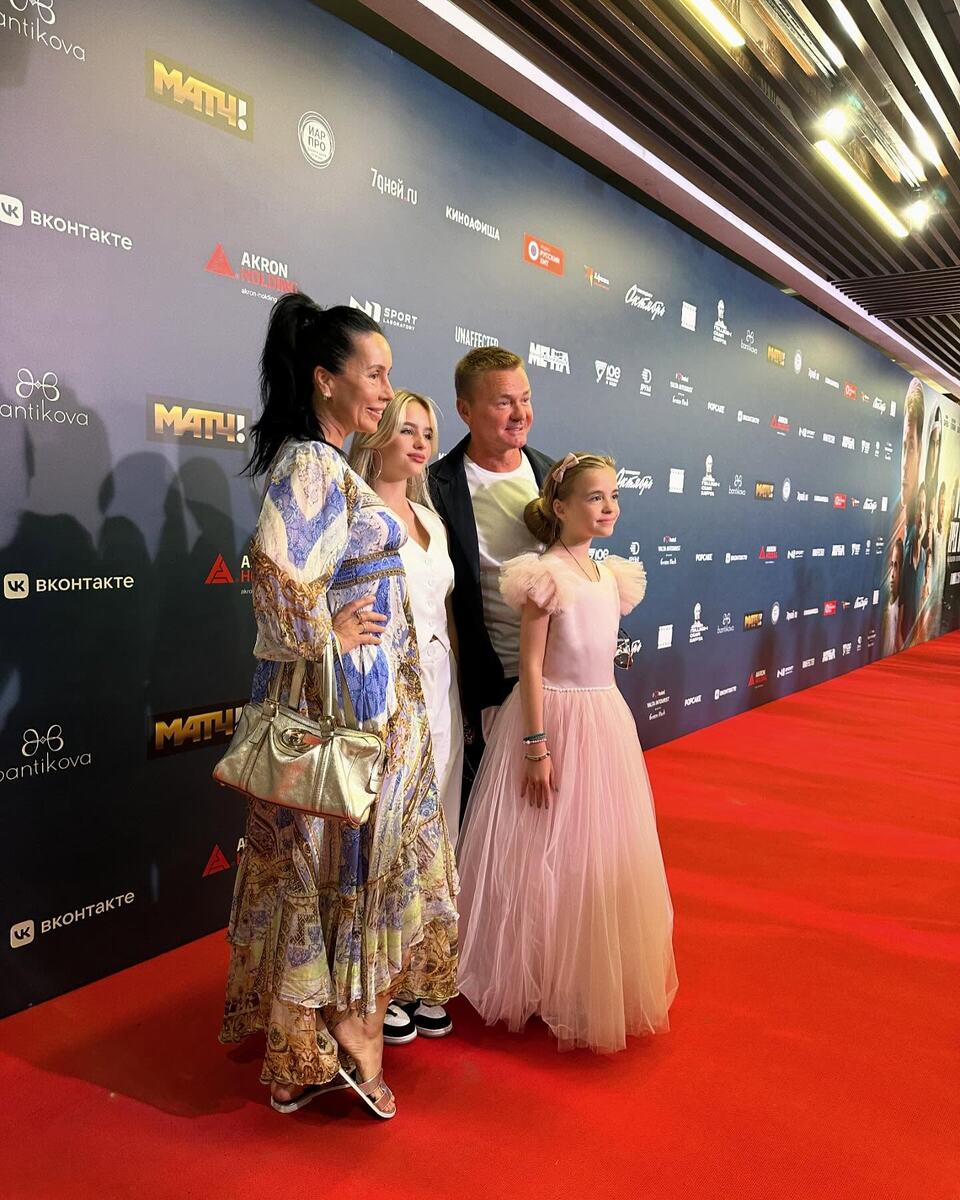 Владимир Сычёв о воспитании дочери: «Лучше пусть всё происходит у меня на глазах».