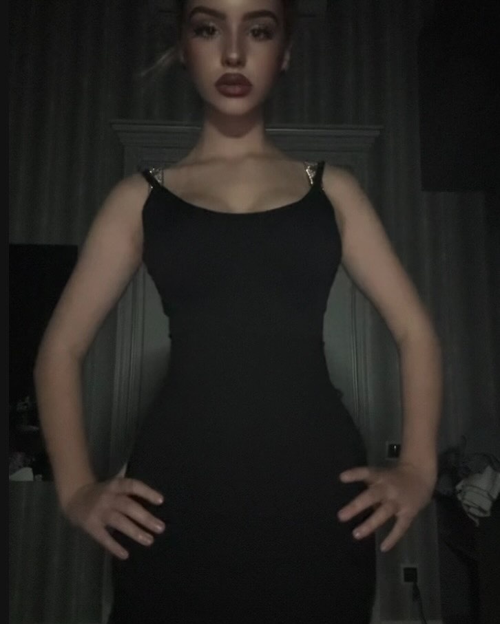 Семейные тайны: что происходит за кулисами кажущейся гармонии?