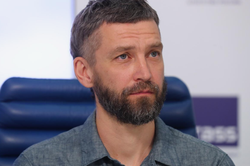 Шесть и больше: как известные отцы строят огромные семьи, переживая 5 браков и «непростые» расставания