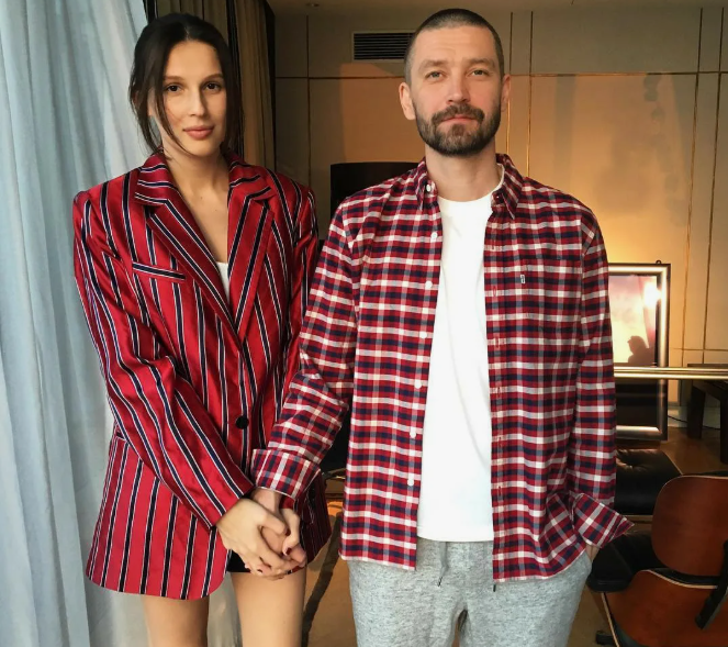 Счастливые моменты: Владимир Кристовский с женой Ольгой и детьми