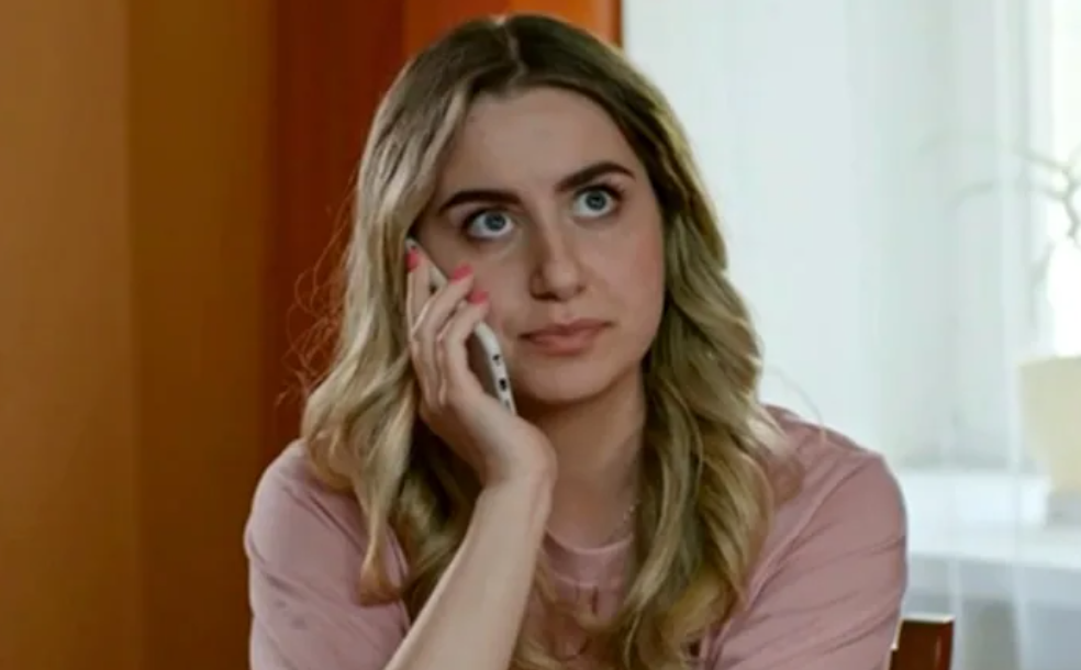 Анна Банщикова, актриса, чья карьера началась с эпизодических ролей.