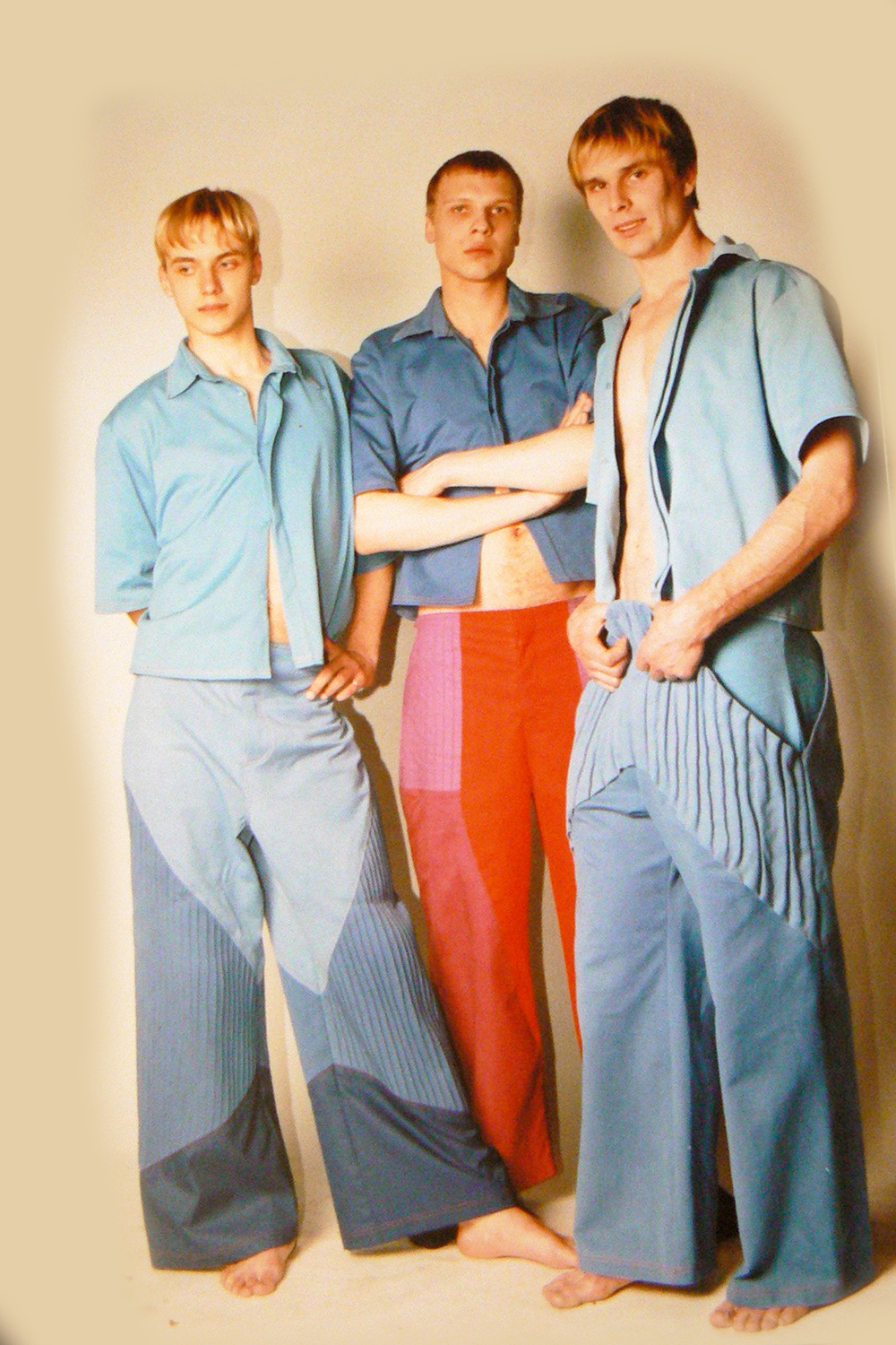 «Ума-то нет»: Как актер в 30 лет потерял дом, но нашел счастье с женщиной, принявшей всех его детей