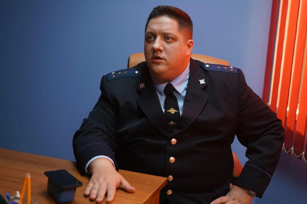 Роман Попов в одной из своих узнаваемых ролей.