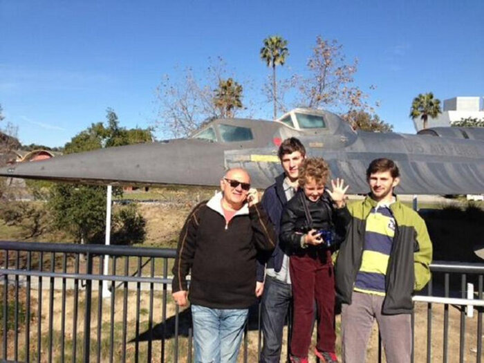 Степан, младший сын, унаследовавший творческие способности.