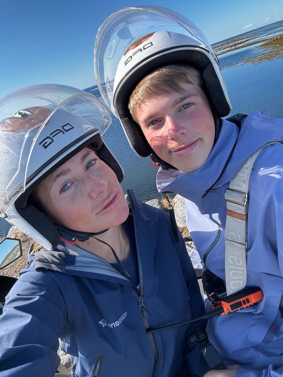 Младший сын Арсений, будущая футбольная звезда.