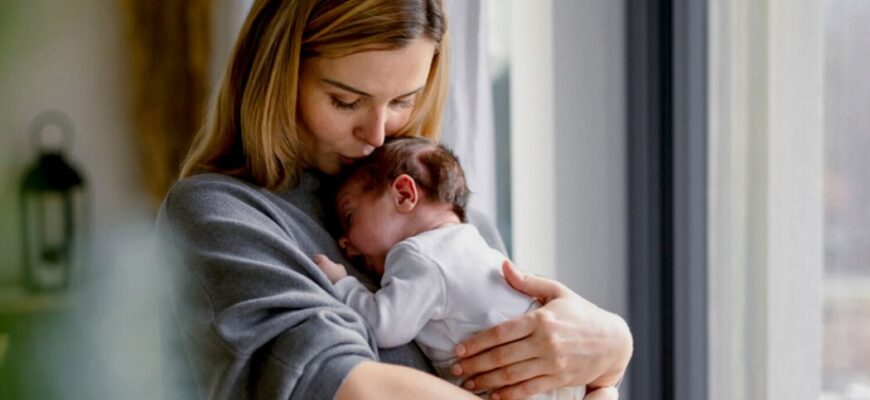 Психологи: почему мужчины реже готовы к отношениям с женщиной с ребенком