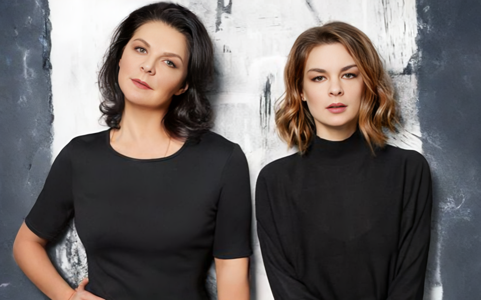 Актрисы Лика Нифонтова и Дарья Урсуляк.