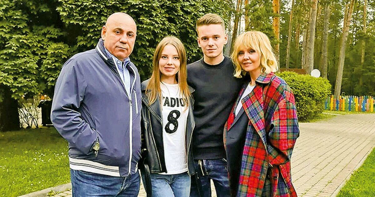 Арсений Шульгин часто привлекал внимание публики своими акциями в соцсети.