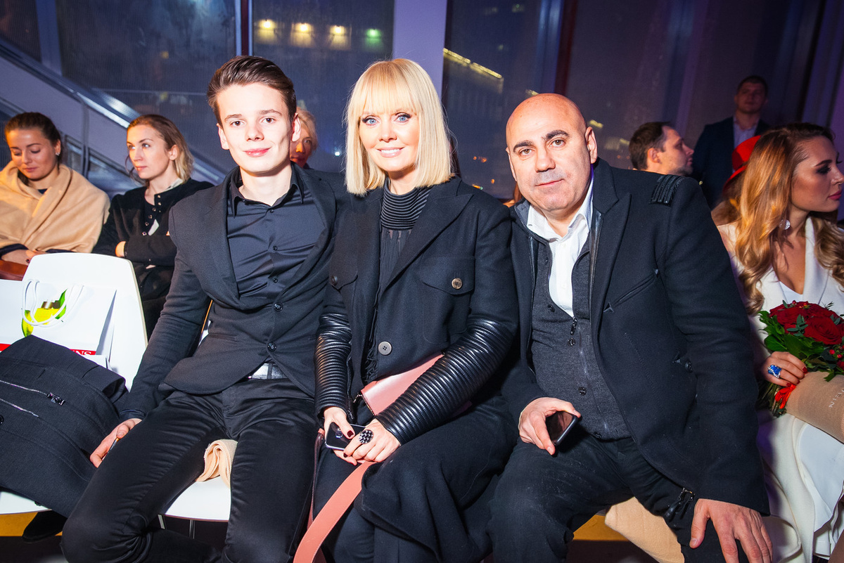 Иосиф Пригожин часто выступает в защиту пасынка, публично выражая поддержку.