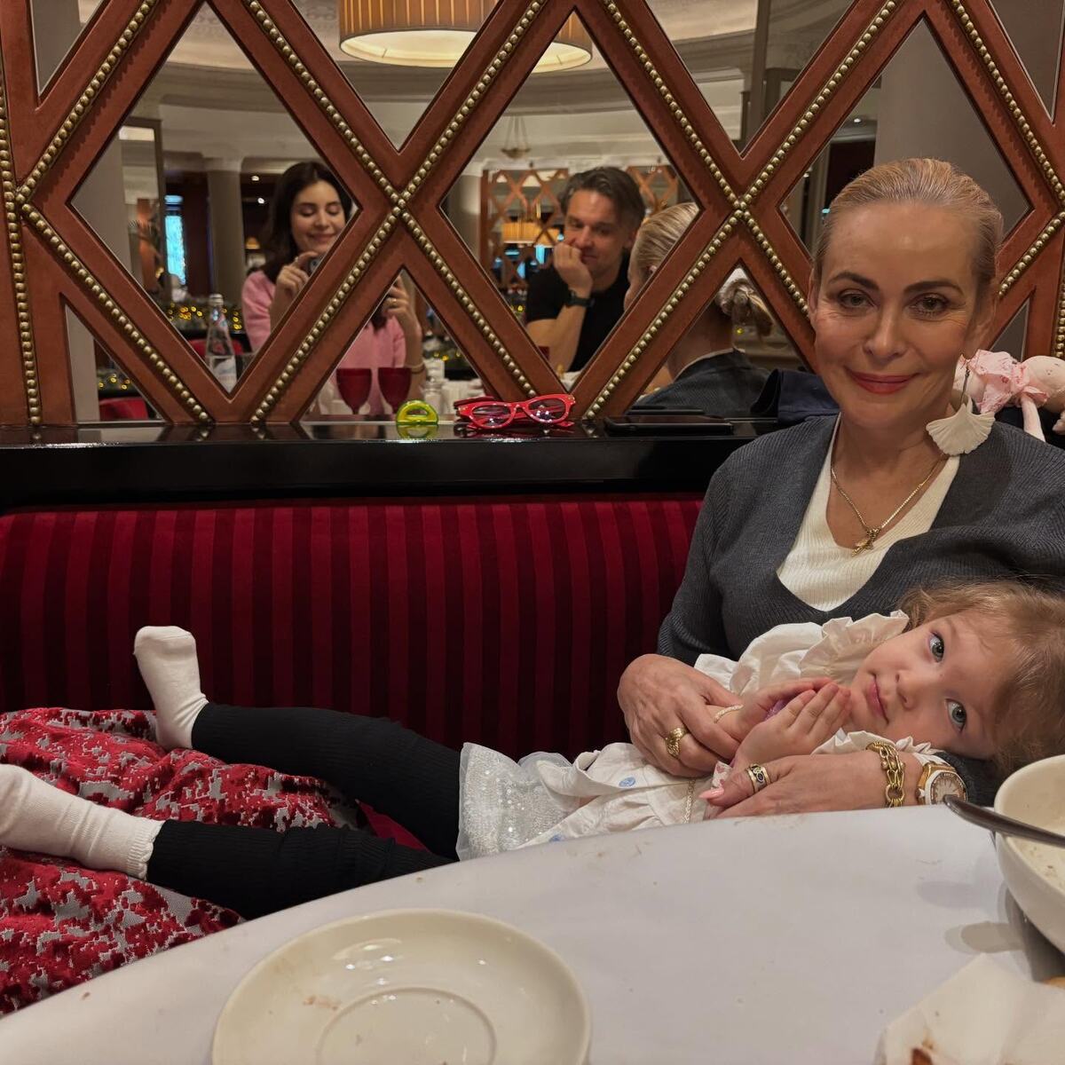 Иванна, любимица всей семьи