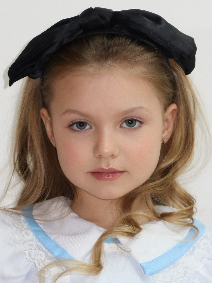 Большая семья Тарасовых в полном составе.