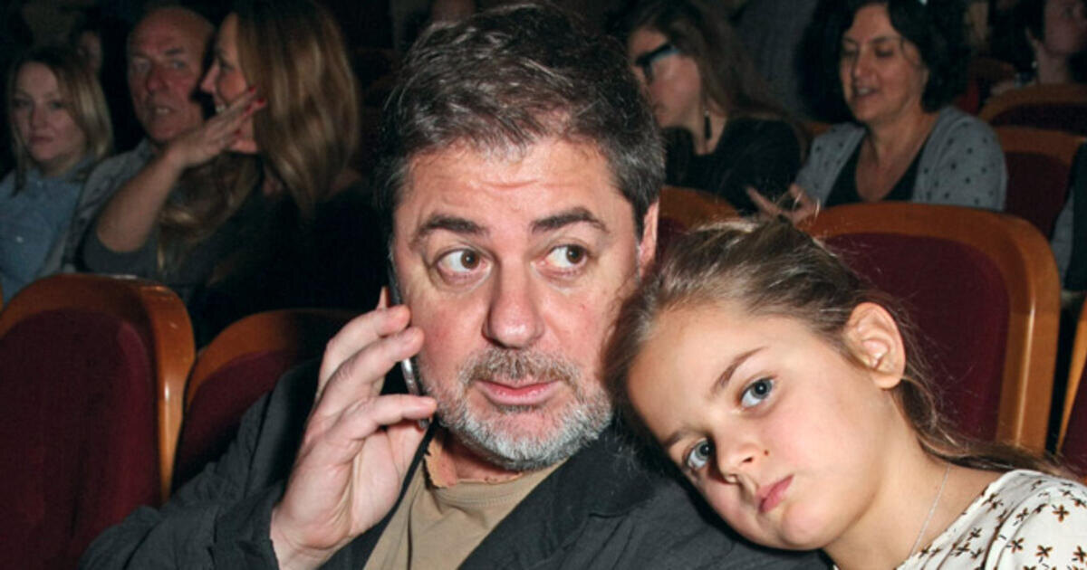 Александр Цекало с Викторией и их маленькой дочерью Александрой.