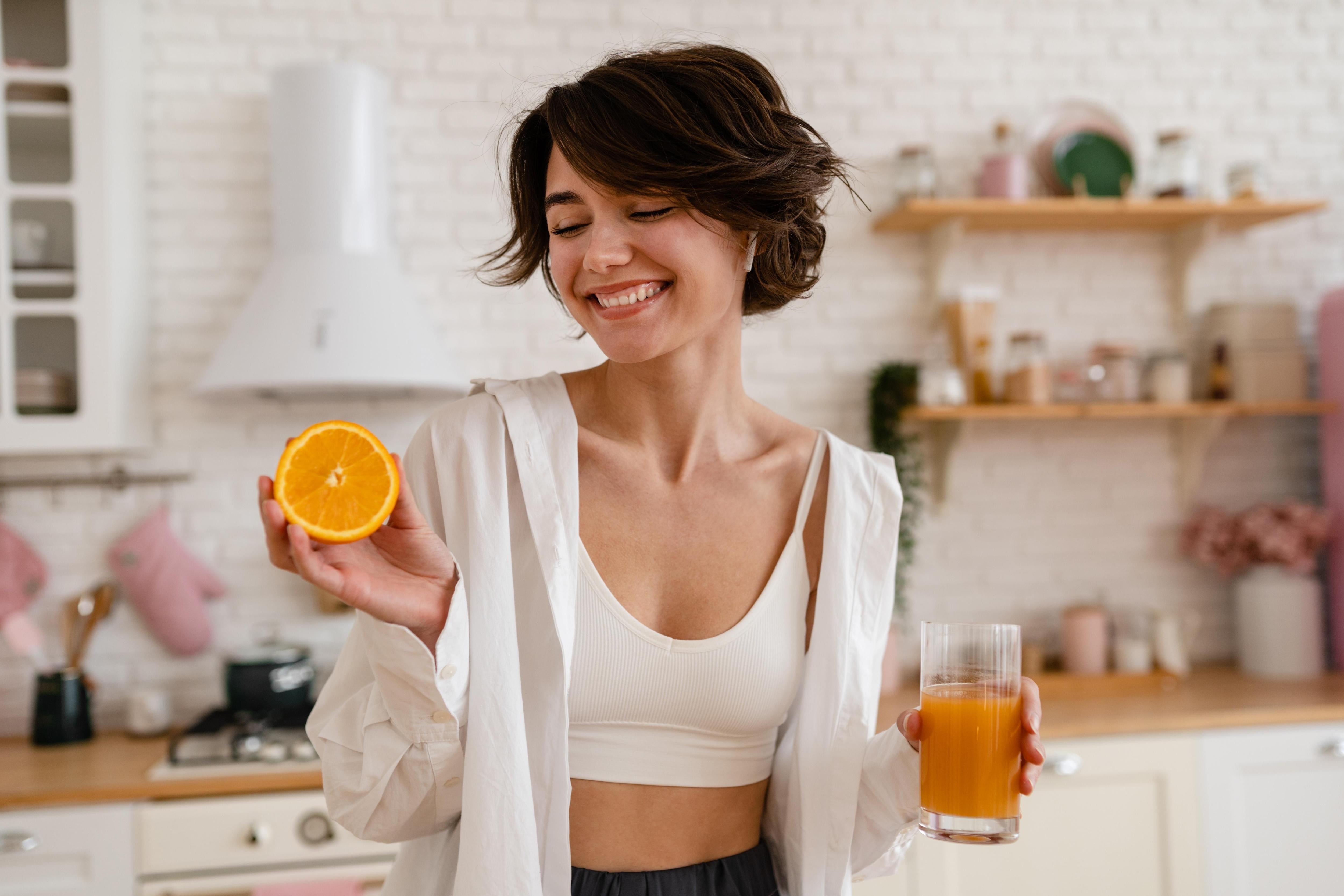 Родительская забота часто ищет простые решения, и витамин С кажется одним из них.