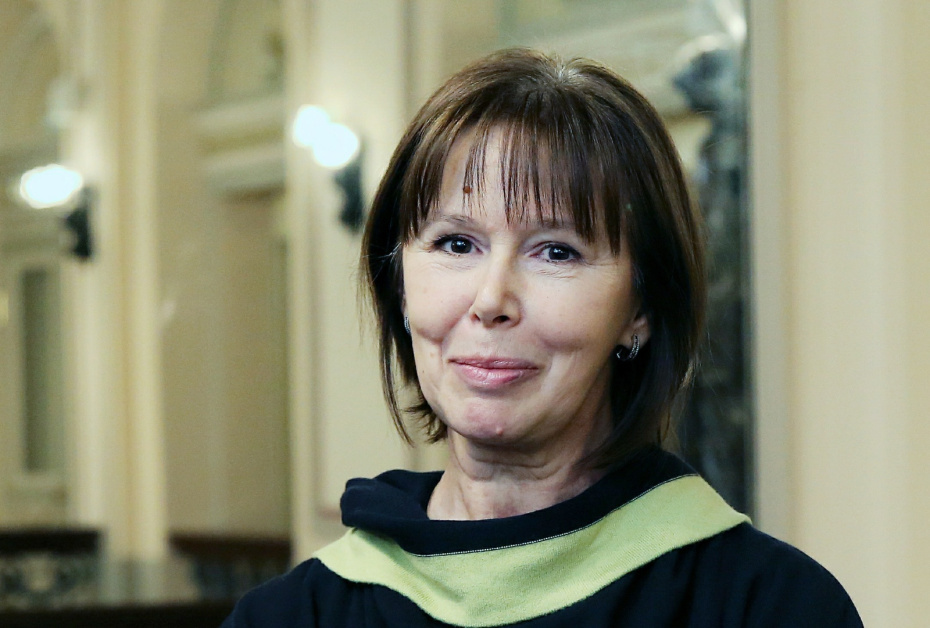 Евгения Симонова: актриса, чья жизнь полна драматических поворотов.
