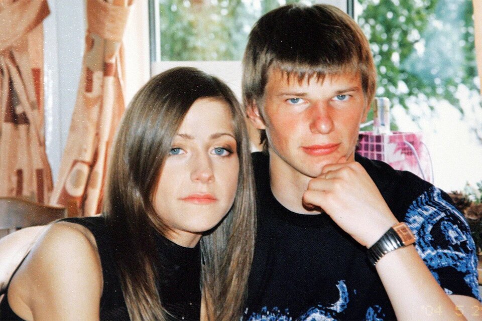 Цена расставания: 20-летний сын Юлии Барановской и Андрея Аршавина «поразительно похож» на отца