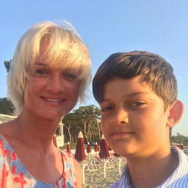 «Слишком долго жила ожиданиями»: как сложилась судьба 20-летнего сына Светланы Хоркиной, рождённого от мужа Веры Глаголевой