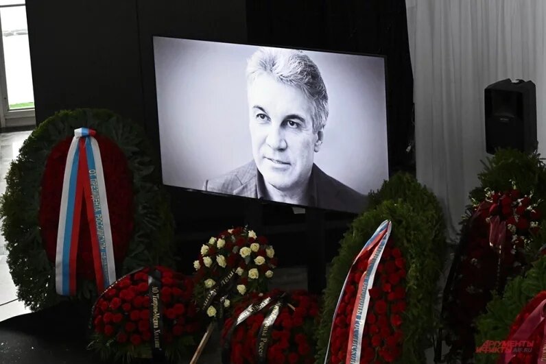 Алексей Пиманов — тележурналист, режиссёр и сценарист